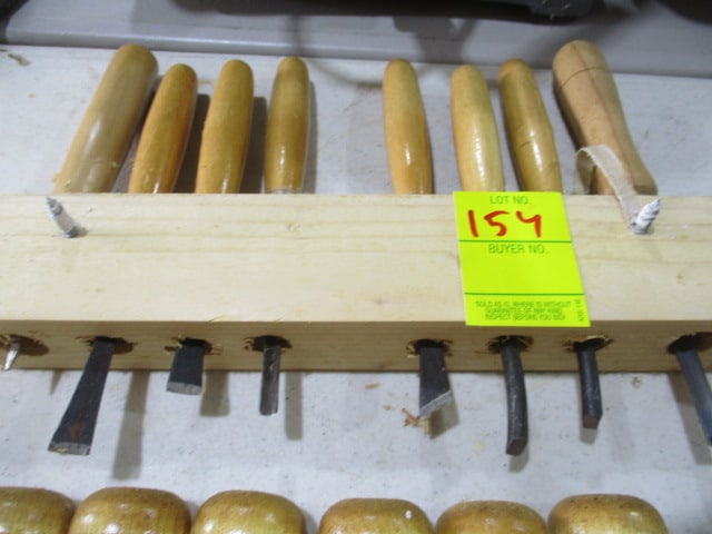 Lathe Tools: .