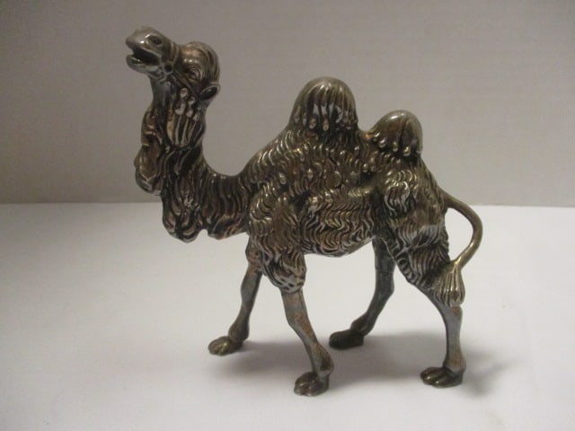 Sterling Camel (3.54 OZT): .