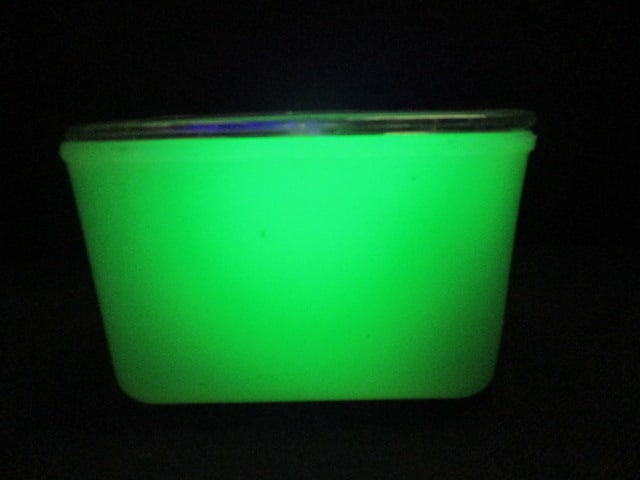 Uranium Glass Refrigerator w/Clear Glass Lid: 6 x 4 x 4 (Chips)