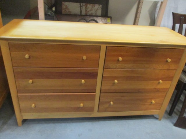 Copeland Ftr. 6 Drawer Dresser: 59 x 20 x 34