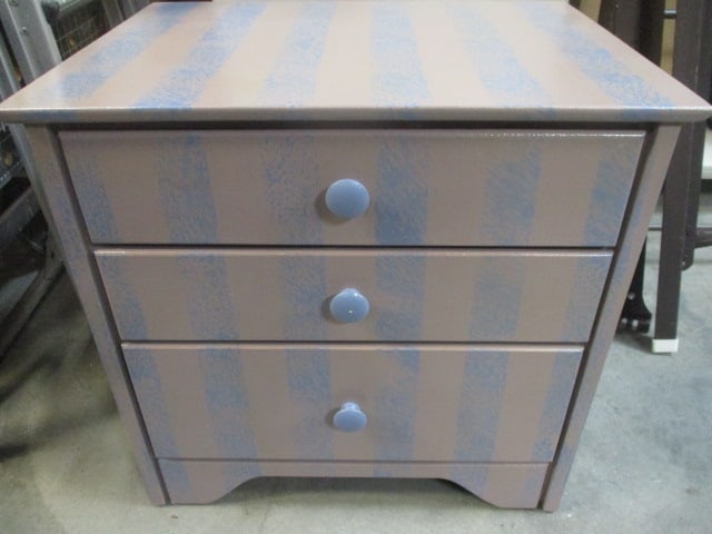 3 Drawer Painted Chest (1 of 5)