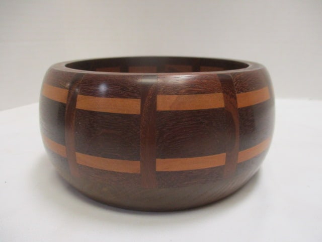 Signed Handmade Wood Bowl w/Inlay Pattern: 6" Diam x 3" Deep