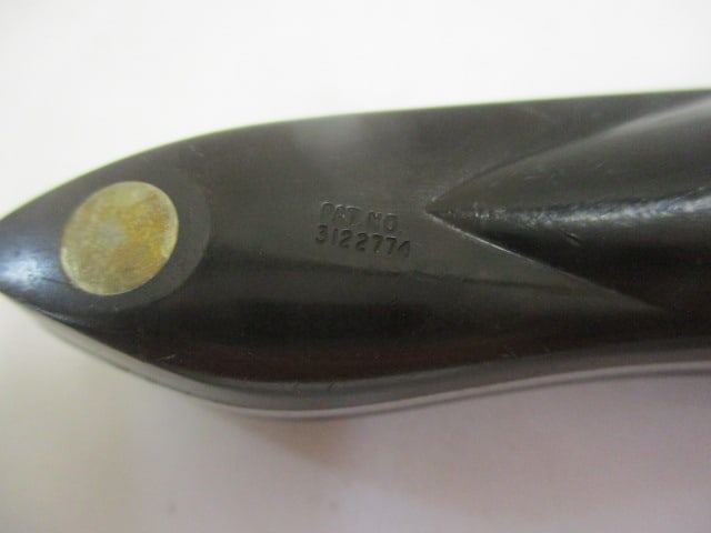 Cutco Model 1723 Carving Knife w/9" Serrated Steel Blade - 5