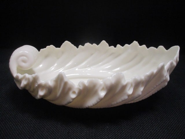 Lenox Acanthus Leaf Bowl (1 of 5)