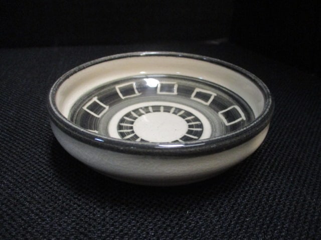 Pottery Bowls, Pottery Box & Pottery Ladle - 3