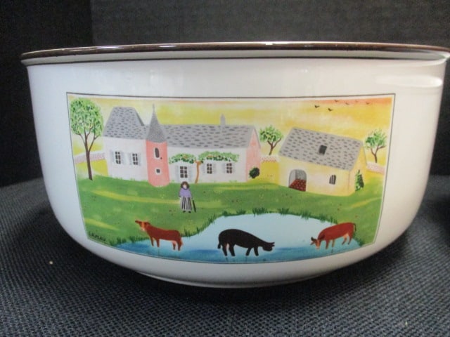 Villeroy & Boch (Naif Design) Lot of 2 Serving Bowls - 4