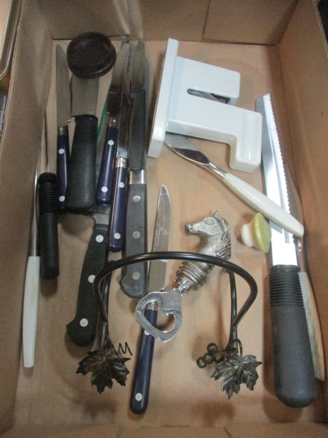 Palm, OXO Good Grips, Hoffritz Kitchen Knives, Chantry Sharpener,: 4 Mardi Gras Steak Knives
