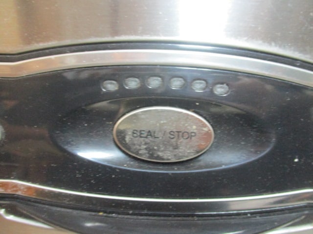 Food Saver Machine & 3 Boxes Bags - 3
