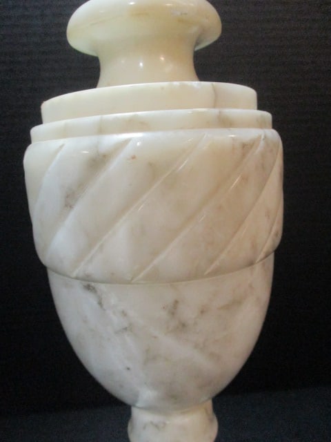 Alabaster or Marble Urn Shaped Table Lamp - 3