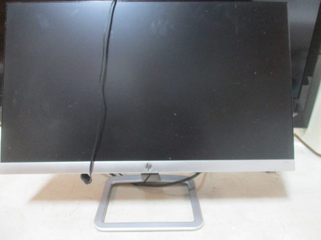 HP 23ES Monitor (1 of 6)