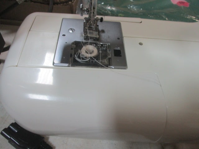 Janome MyExcel 4023 Portable Sewing Machine in Case - 3