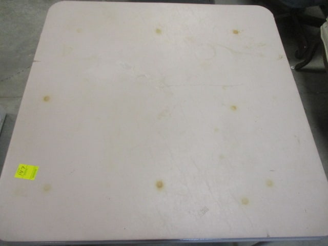 Meco Card Table w/Folding Legs - 2