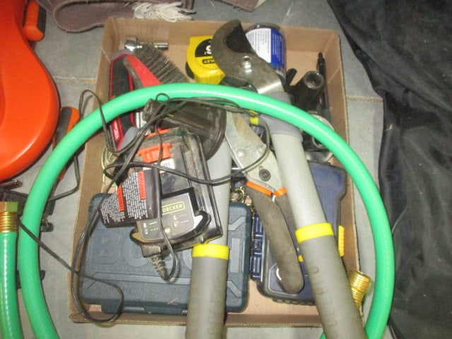 Hand Tools & Drill Bit Sets (1 of 4)