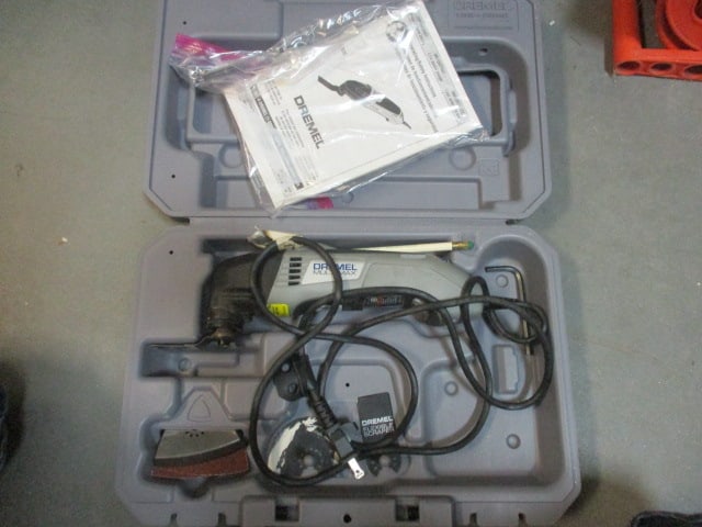 Dremel Multimax in Case: .