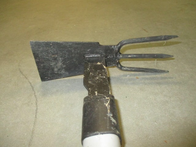 Corona Comfort Gel Double Sided Garden Tool - 3