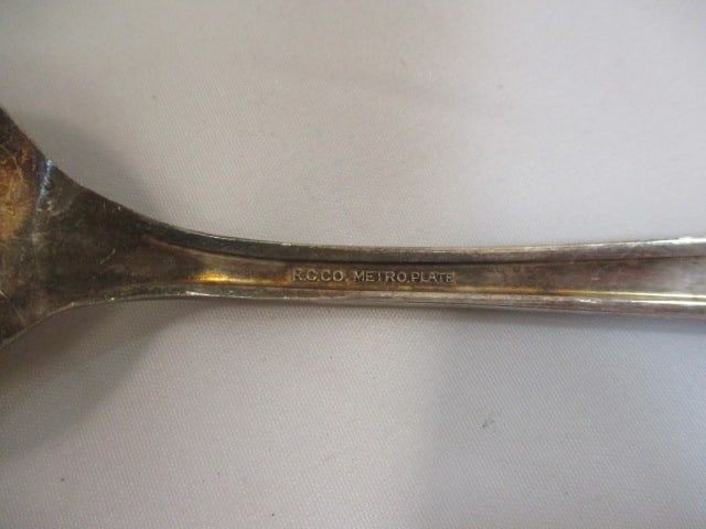 Silverplate Toast Rack & Serving Tools - 4