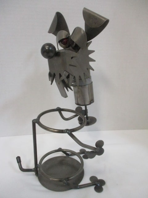 Junkyard Dog Folk Art Bottle Holder (1 of 4)
