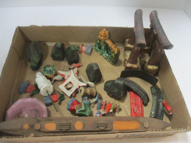 Vtg. Ceramic Japanese Garden Aquarium Decorations: See all pictures