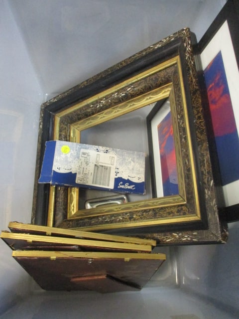 Vtg. Picture Frames inc. 3 Bubble Glass Frames: .
