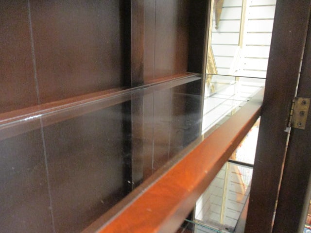 Harden Colonial Revival Mahogany 2 Piece Illuminated Breakfront China Hutch - 10