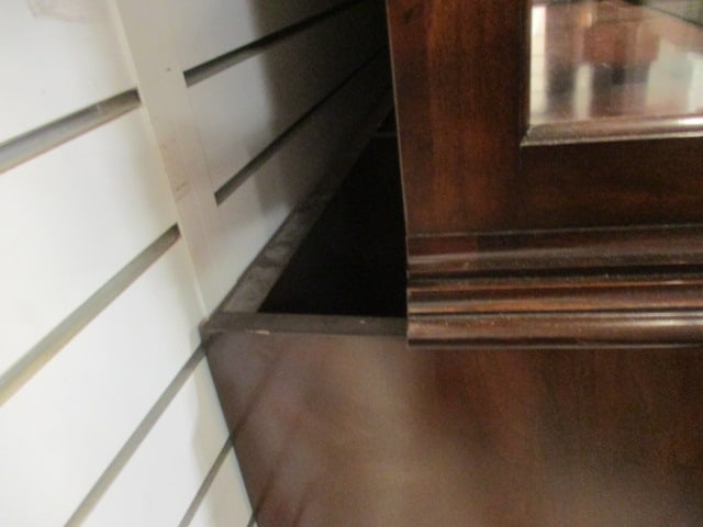 Harden Colonial Revival Mahogany 2 Piece Illuminated Breakfront China Hutch - 14