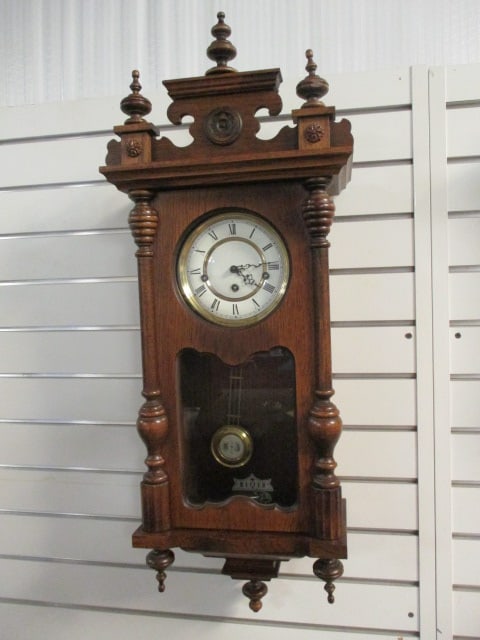 Vintage German Oak 8 Day Wall Clock (1 of 10)