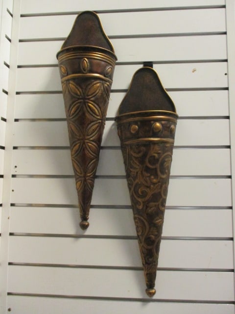 Pair of Bronzed Finish Metal Relief Wall Pockets (1 of 6)