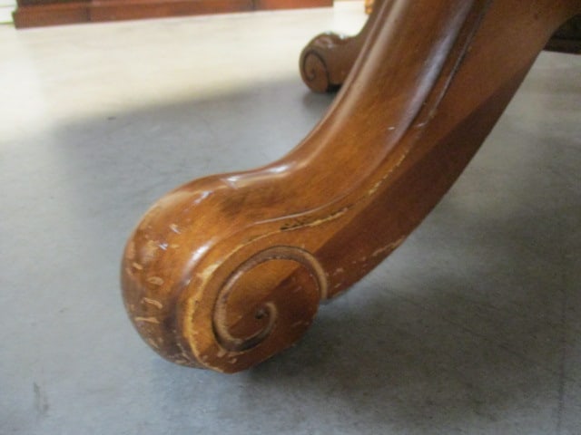 Ethan Allen Country Crossings Center Turned Pedestal Dining Table with Leaf - 9