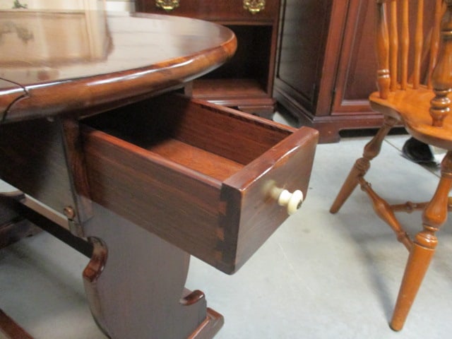 Ethan Allen Early American Style Dark Stained Pine Drop Leaf Lamp Table with Drawer - 8