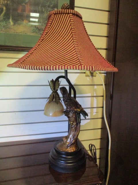 Sculpted Tropical Parrot Table Lamp with Frosted Leaf Glass Shade Night Light (1 of 13)