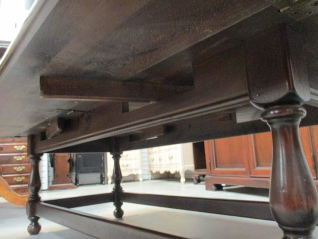 Ethan Allen Early American Style Dark Stained Pine Drop Leaf Coffee Table - 8