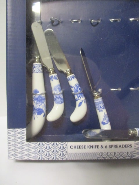Spode Blue Room Cheese Knife and Four Spreaders, Wedgwood "Woodland" Ironstone - 10
