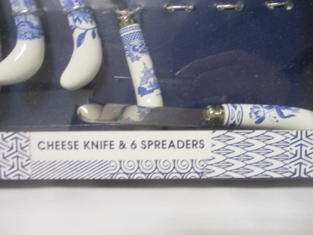 Spode Blue Room Cheese Knife and Four Spreaders, Wedgwood "Woodland" Ironstone - 11