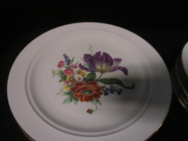 16 Pieces of Royal KPM Bavaria West German Porcelain Multi Color Floral Design Plates - 4