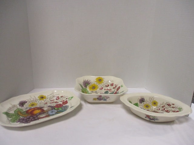 Copeland Spode "Reynolds" Earthenware Serving Pieces (1 of 13)