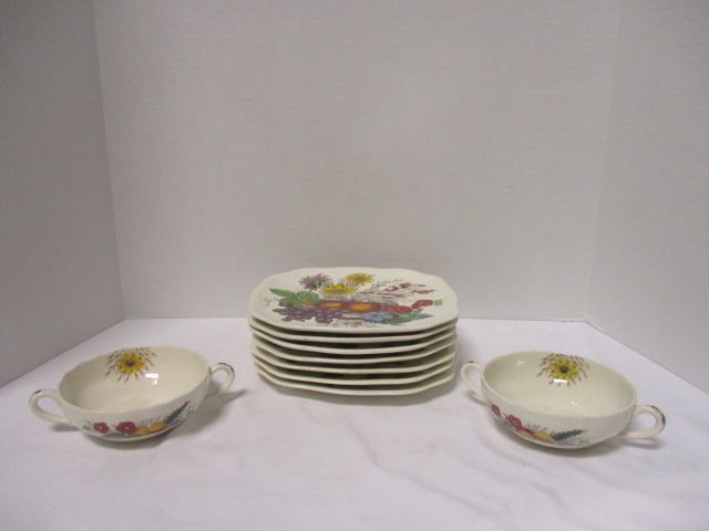 Copeland Spode "Reynolds" Earthenware Square Plates and Bouillon/Clear Soup Bowls (1 of 9)