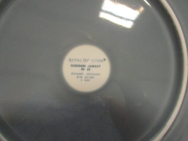 12 Royal Doulton "Gordon Ramsay Maze" Stoneware - 3