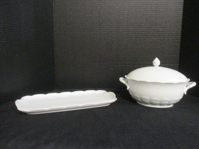 Kaiser "Romantica" West Germany Porcelain Covered Dish and Rectangular Tray (1 of 7)