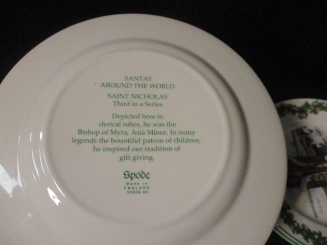 Six Spode "Santas Around the World" Annual Collector Plate - 7