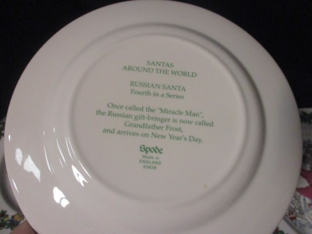 Six Spode "Santas Around the World" Annual Collector Plate - 9