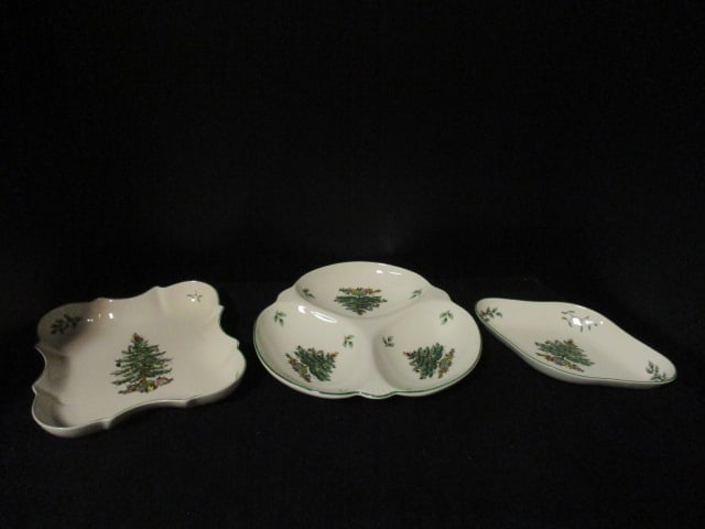 Three Spode "Christmas Tree" Serving Dishes (1 of 10)