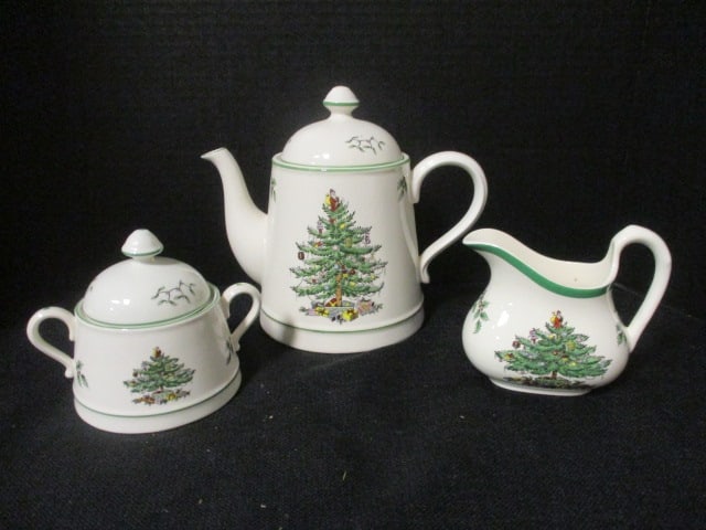 Spode "Christmas Tree" Coffee Pot, Creamer and Lidded Sugar Bowl: Coffee pot 7 1/2"h, creamer 4 1/2"h(top of handle), sugar bowl4 1/2"h, coffee pot has some crazing