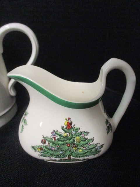 Spode "Christmas Tree" Coffee Pot, Creamer and Lidded Sugar Bowl - 2