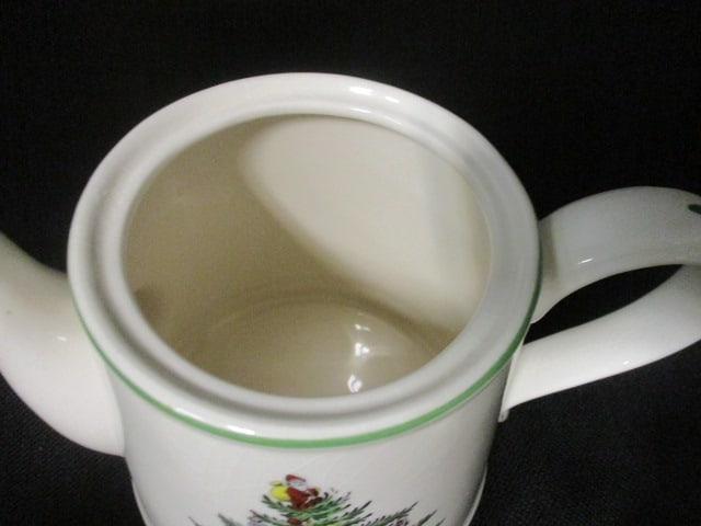 Spode "Christmas Tree" Coffee Pot, Creamer and Lidded Sugar Bowl - 4