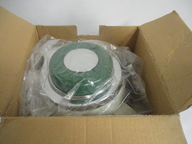 New Old Stock Spode "Christmas Tree" Thermal Carafe - 4