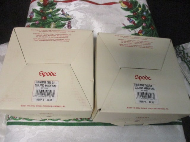 Spode "Christmas Tree" Table Cloths, Napkins and Two 4 Piece Napkin Ring Sets in Original Boxes - 5