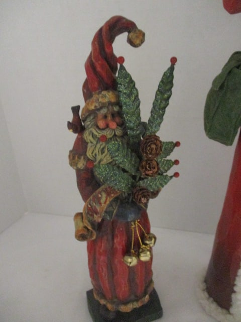 Five Sculpted Composite Santa Figures - 4