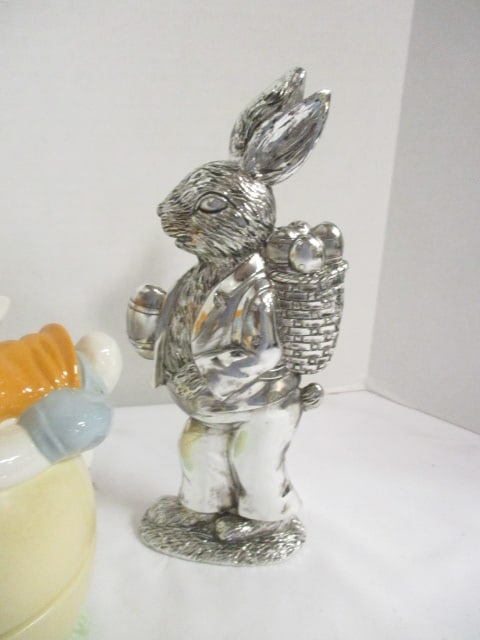 Vintage Hand Made Ceramic Rabbit on Egg Candy Dish, Handpainted Pottery Rabbit - 4