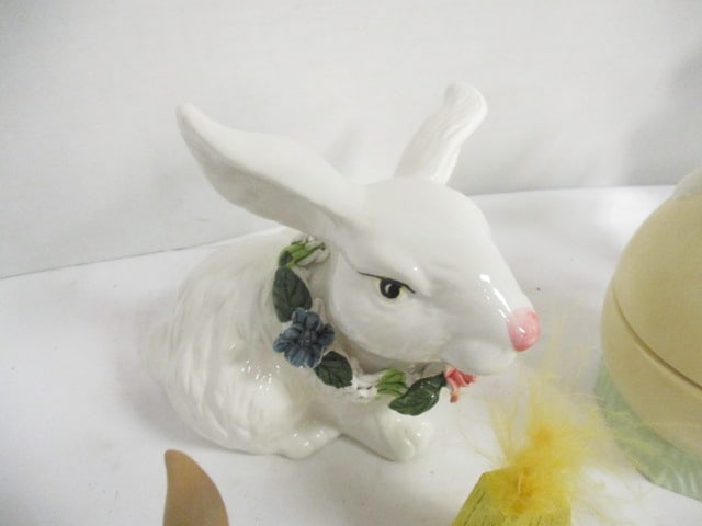 Vintage Hand Made Ceramic Rabbit on Egg Candy Dish, Handpainted Pottery Rabbit - 5