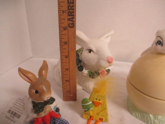Vintage Hand Made Ceramic Rabbit on Egg Candy Dish, Handpainted Pottery Rabbit - 8